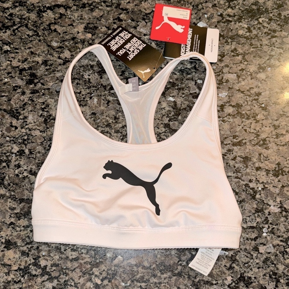 Puma moisture management medium impact white sport bra NWT XS